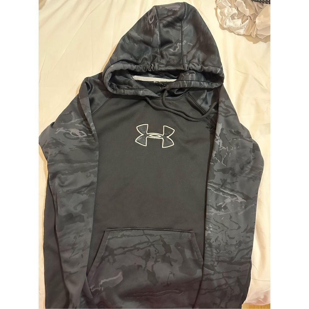 Under Armour boys hoodie sweatshirt size YLG